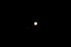 einzelne Jupiter-Aufnahme mit 4 Monden
